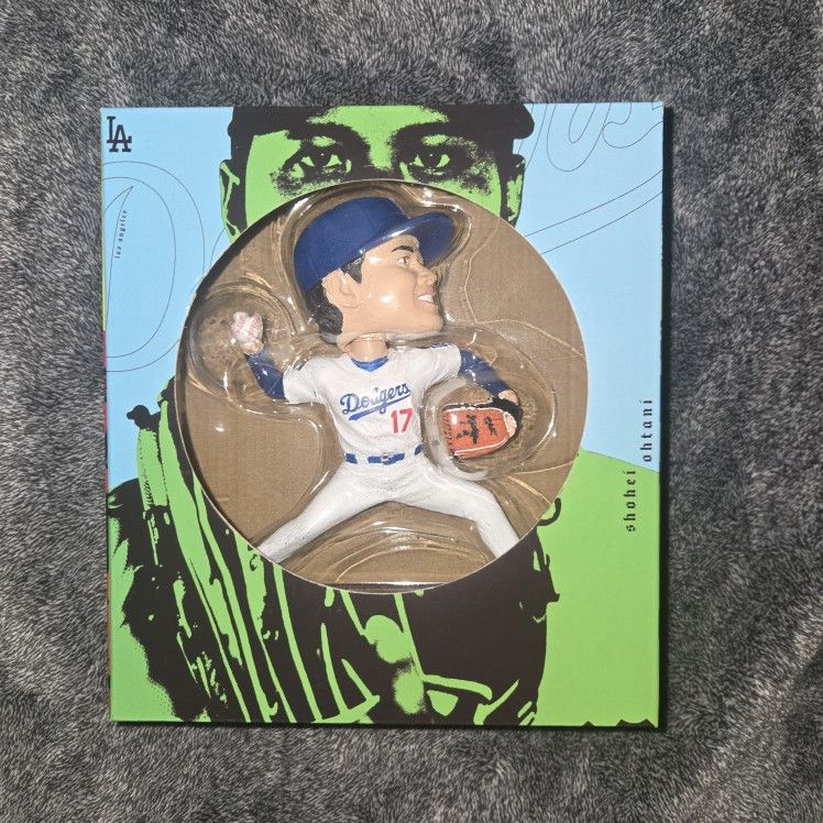 SHOHEI OHTANI 2025 Los Angeles Dodgers Pitching Bobblehead SGA 9/10/25