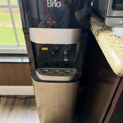 Brio 5 Gallon water jug dispenser and jug stand