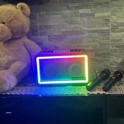 Karaoke Machine with 2 UHF Wireless Microphones(never Used)