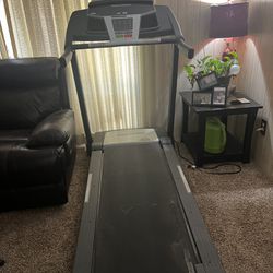 Treadmill $100