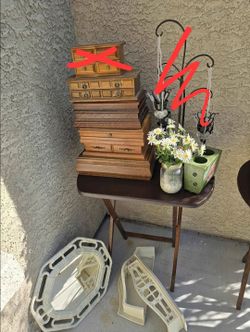 Vintage Kitsch Decorations cottage core boho granny chic kitchen tv trays jewelry boxes  teddy bear banks