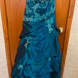 Prom Dress Size 10 $100.00 obo