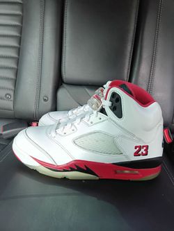 Jordan fire red size 8.5