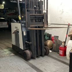 Crown Stand Up Electric Forklift 3000 LB CAP