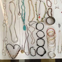 Jewelry Box - Necklaces & Bracelets