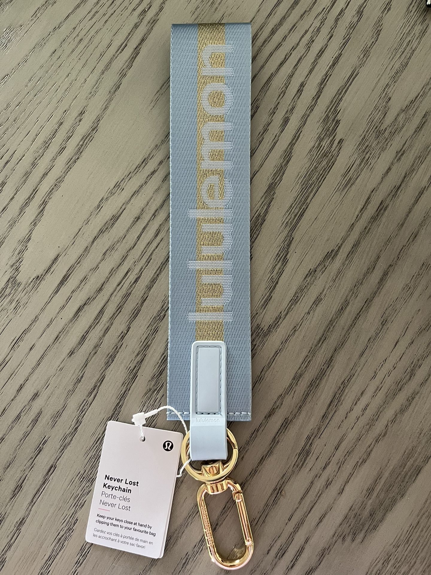 New Lululemon Never Lost Keychain
