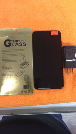 iPhone 8 Plus Space Grey 256 GB Unlocked