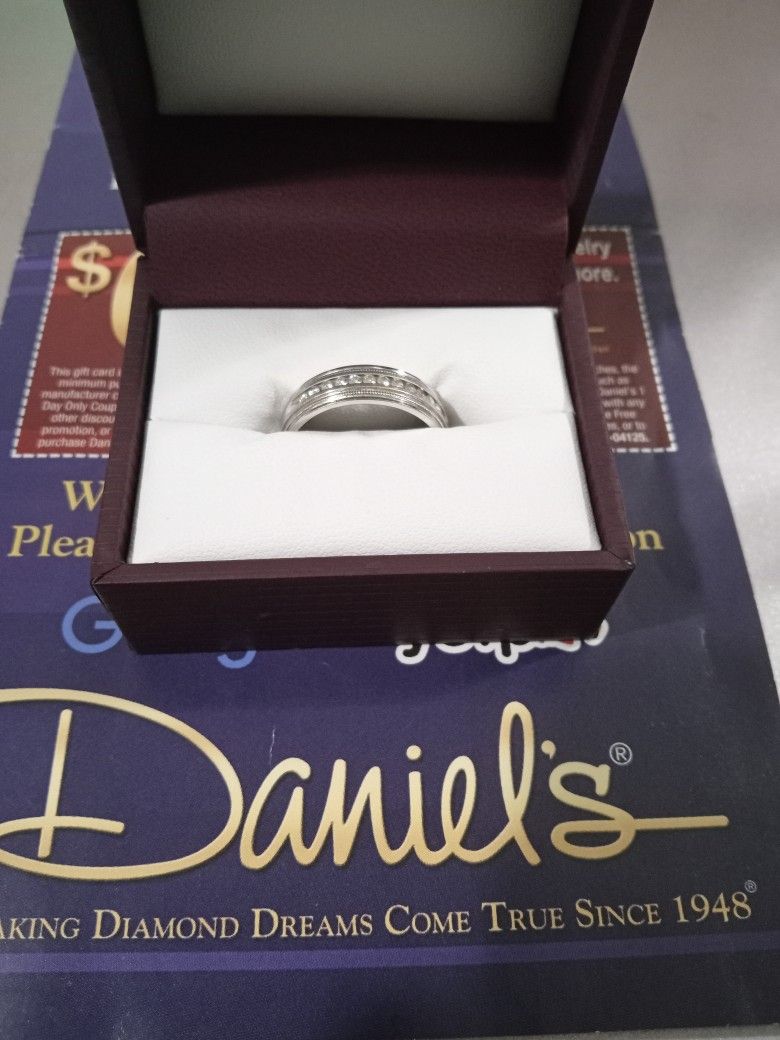 Men's Diamond Wedding Ring (14K White Gold)