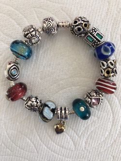 Charm bracelet