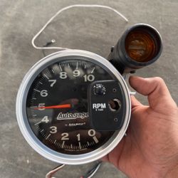 Autogage Tachometer