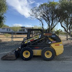 2018 New Holland Skidsteer *LOW HOURS*