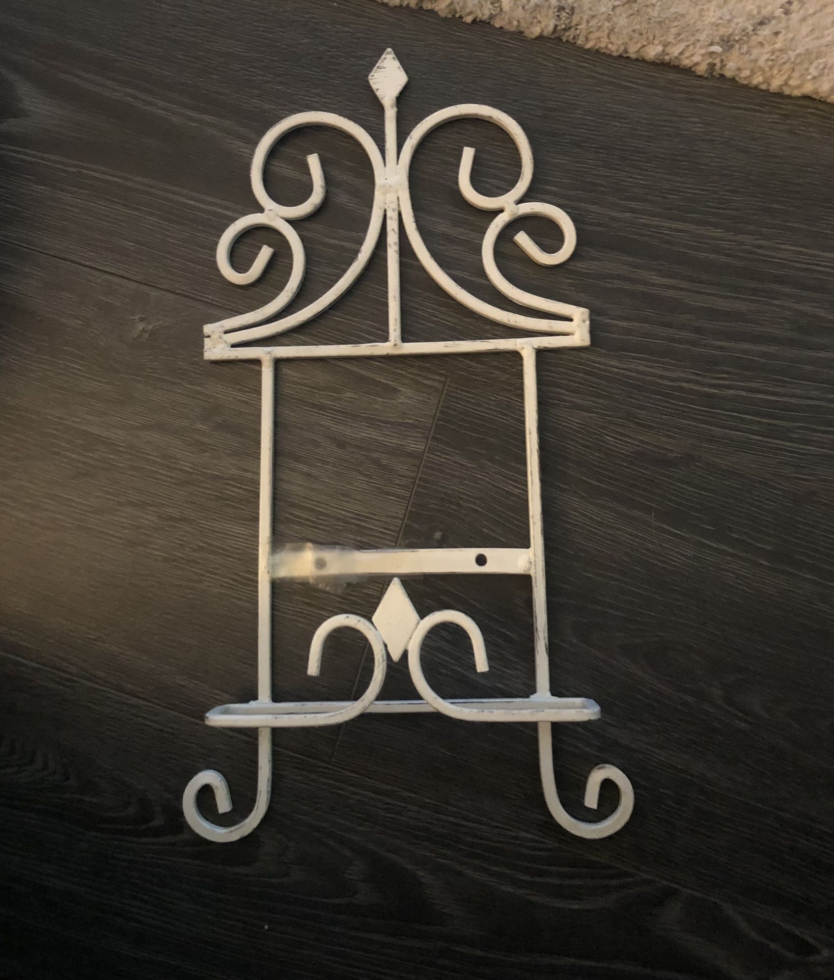 Wall Plate Holder