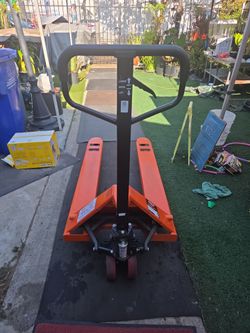 FRANKLIN 2.5TON PALLET JACK 5,000LB  $250