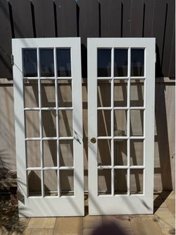 Solid Wood French Doors – Matching Pair – 80” × 30¼” × 1¾”