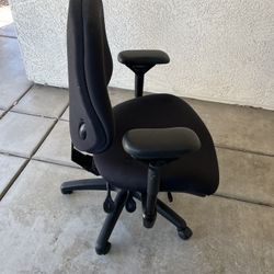 Bodybilt Ergonomic Office Chair