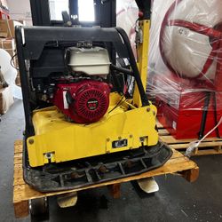 Heavy Duty Plate Compactor With Side Skirts Attachments