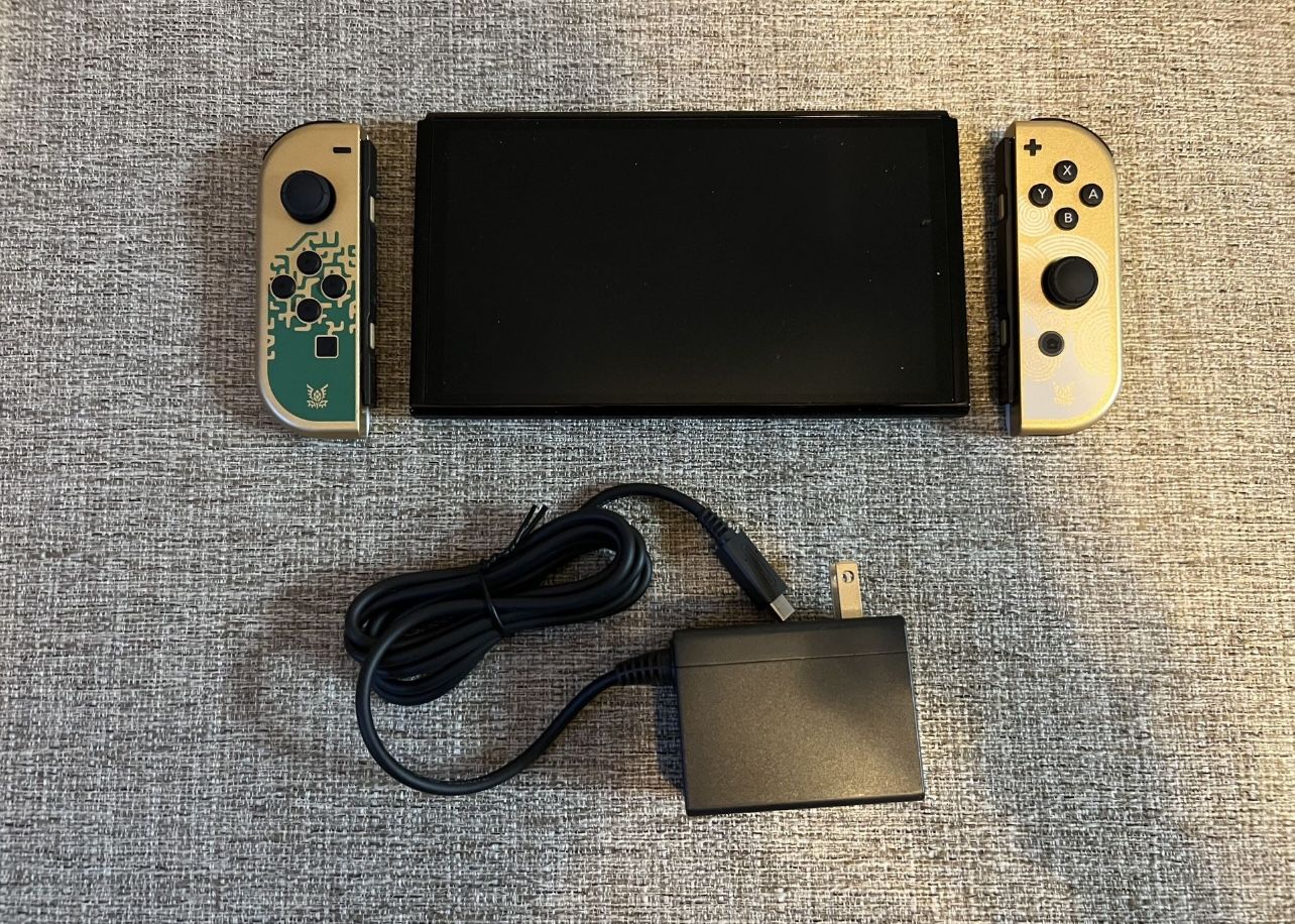 Nintendo Switch OLED Zelda Version