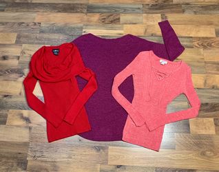 Women’s Med. Winter Top Bundle Deal