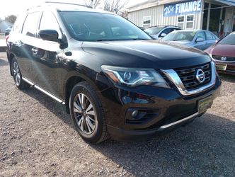 2017 Nissan Pathfinder
