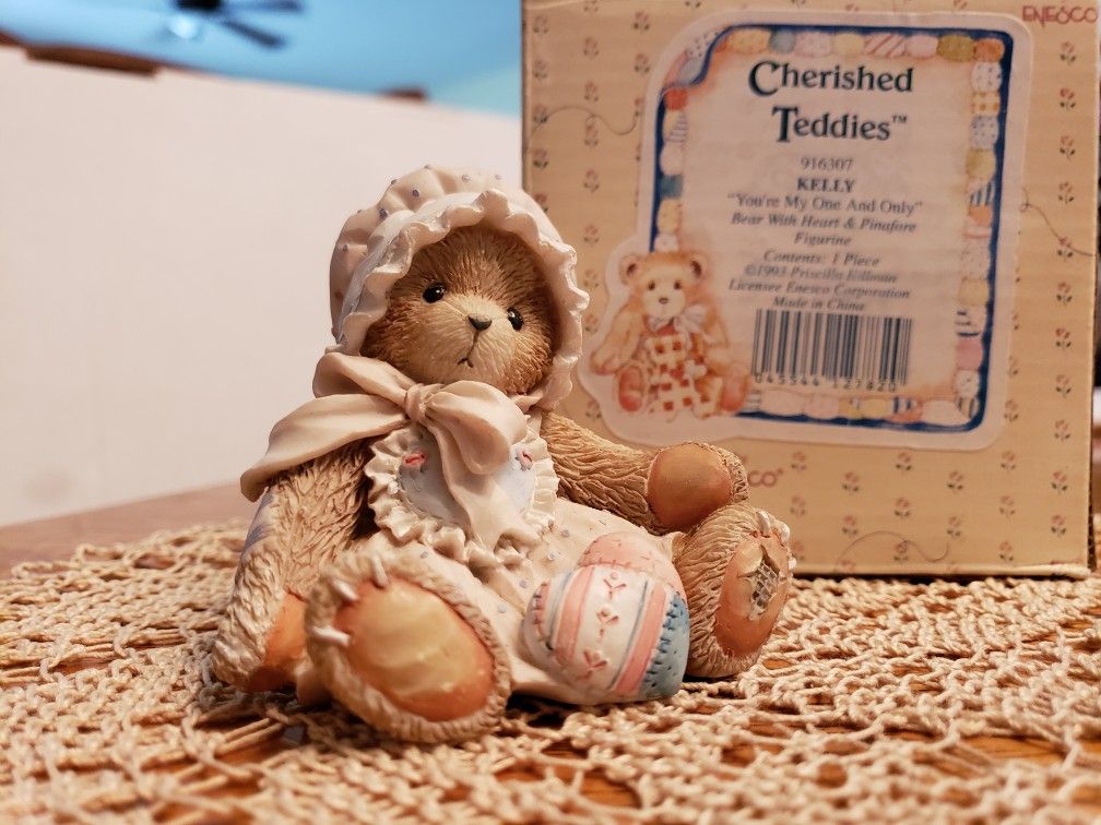 Enesco cherished teddies