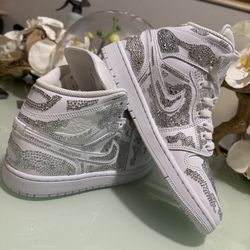 Air Jordan 1 Mid custom