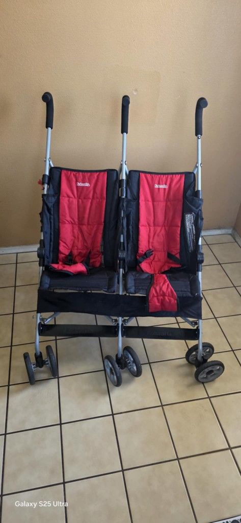 Double Stroller 