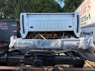 Cargo bed Ford