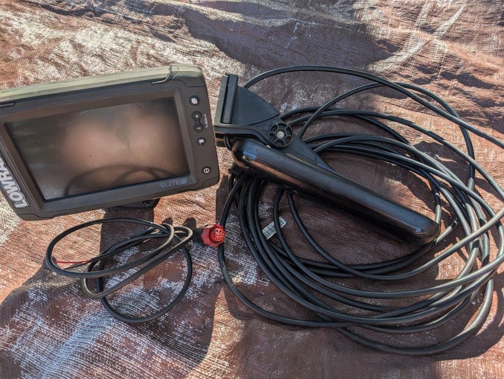 Lowrance Elite 7Ti with Transducer - Bundle