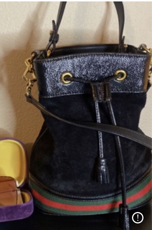 Cute Authentic Gucci Suede Bucket Bag