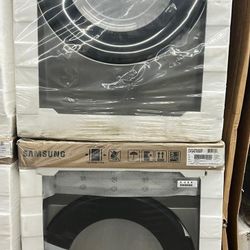 Samsung  Gas washer  and dryer new in box 1 year company warranty 