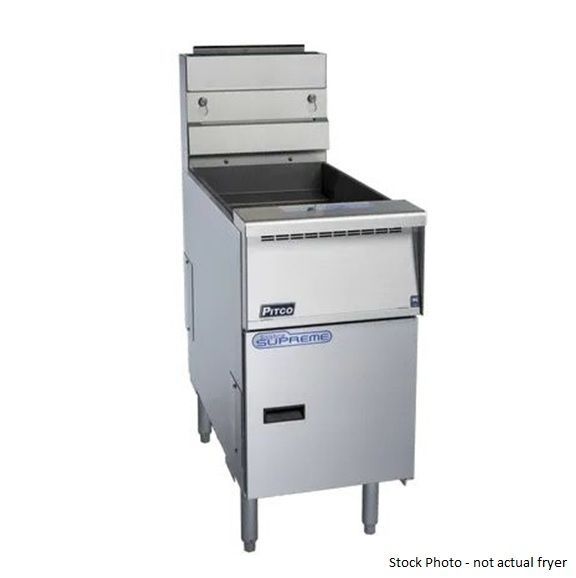 Pitco Model SSH55 Nat Gas Fryer. Nice!
