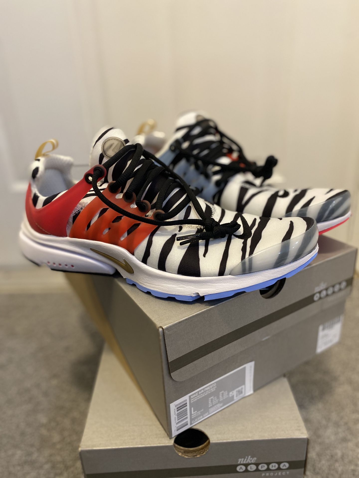 2020 Nike Presto South Korea WHITE/METALLIC GOLD BLACK RED Size S L