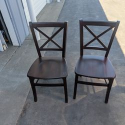 2 Wood Chairs 