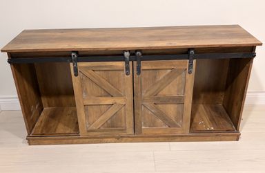 Tv stand with sliding door