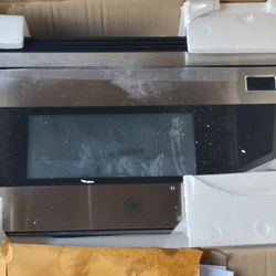 Bertazzoni 30in Stainless Over The Stove Microwave 