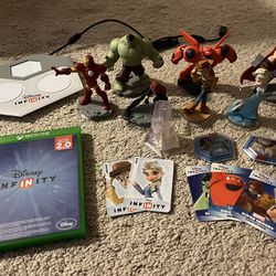 Xbox One Disney Infinity Game And Characters