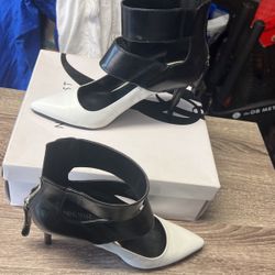Nine West Black And White Heels