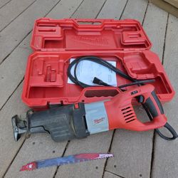 Milwaukee Orbital Super Sawzall