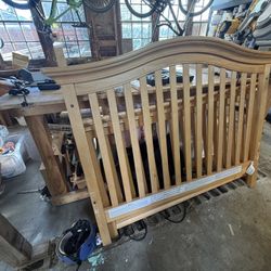 FREE FULL SIZE BED FRAME