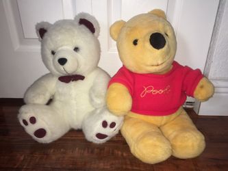 Stuffed animals / Winnie the Pooh teddy bear