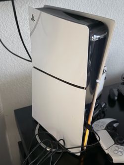 PS5 Slim Digital + Controller + Sony Pulse Elite