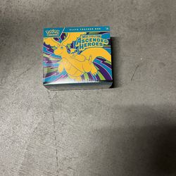 Pokemon TCG: Ascended Heroes Elite Trainer Box *HAS TEARS*