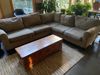 Couch — FREE!