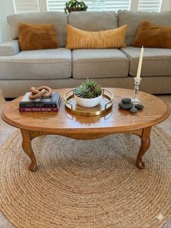 Vintage Solid Oak Coffee Table – Cabriole Legs