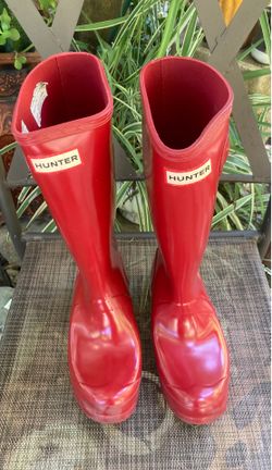 Hunter rain boots red