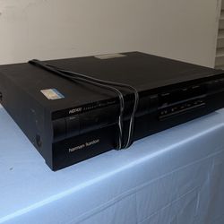 harman/kardon HD7400 CD Player Black Remote Sensor Stereo RCA Outputs