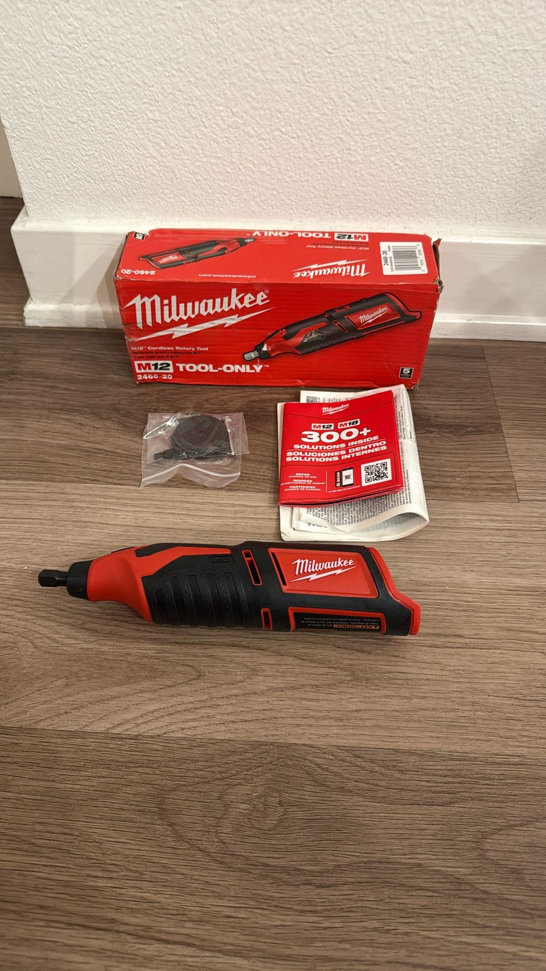 Milwaukee M12 12V Lithium-Ion Cordless Rotary Tool (Tool-Only)