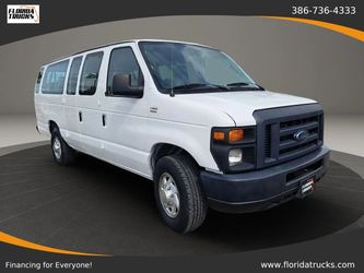 2013 Ford E350 Super Duty Passenger