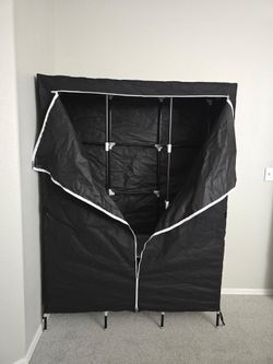 Storage wardrobe
