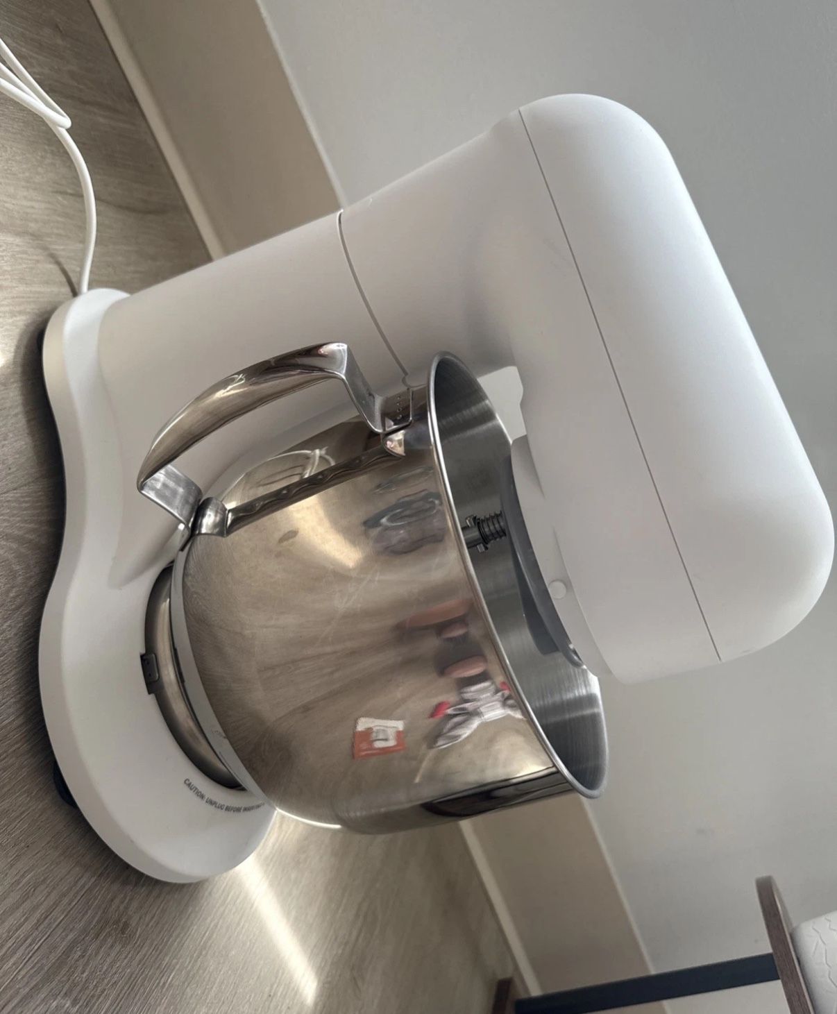 Beautiful by Drew Barrymore 5.3 Qt Stand Mixer – White & Gold